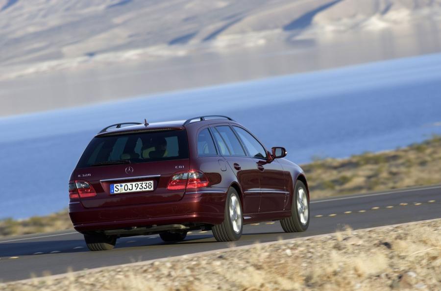  Mercedes-Benz E-Class Estate 2007 года  (фото 26 из 43)